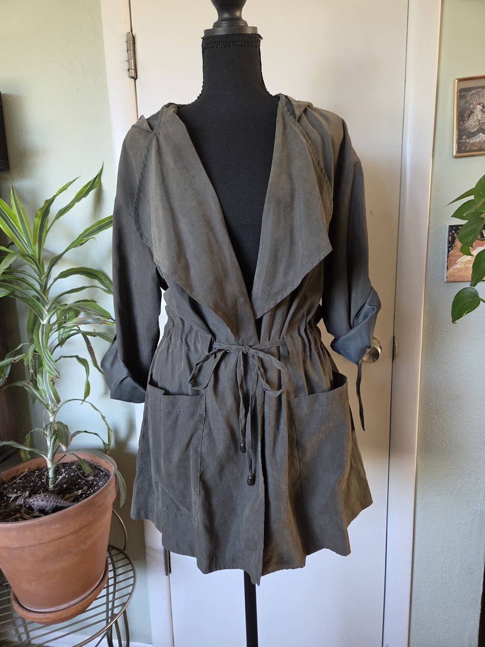 Audrey 3+1 Olive Drawstring Hooded Utility Coat